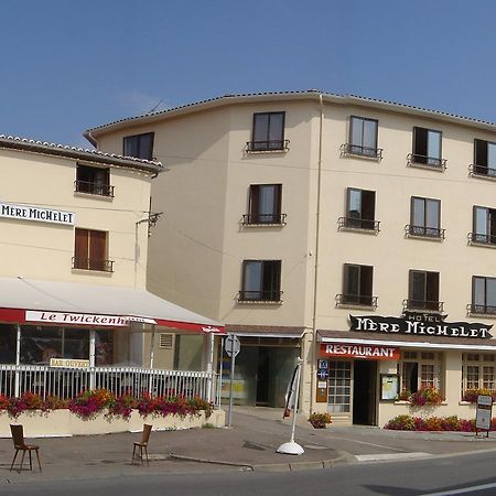 Hotel De La Mere Michelet Confolens Εξωτερικό φωτογραφία